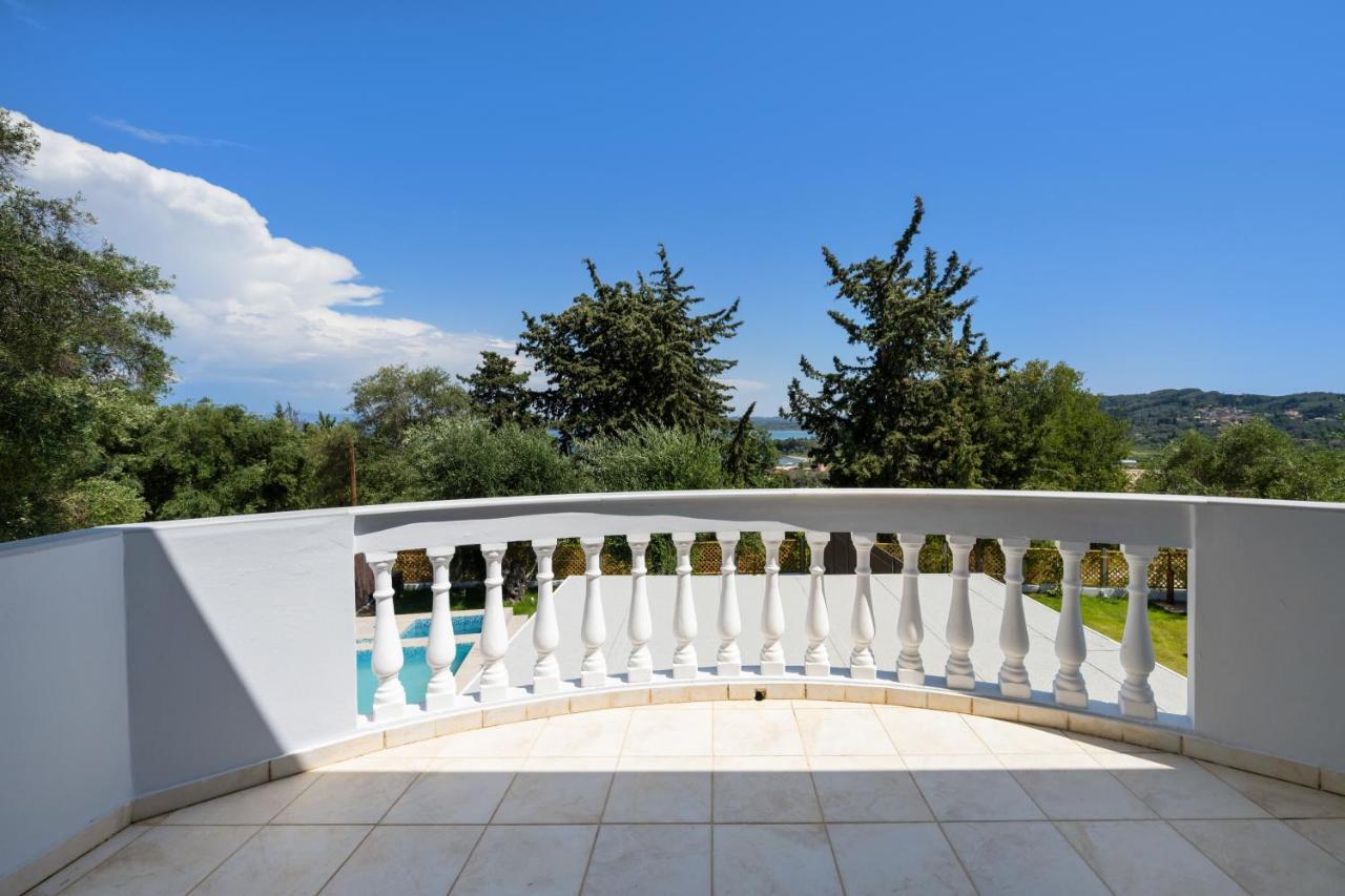 Playia Villas I Petrití 外观 照片